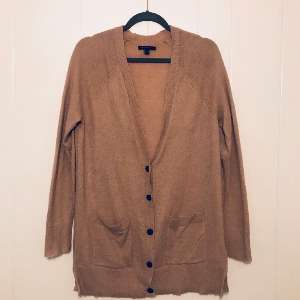 Comfy oversized sweater from American Eagle.